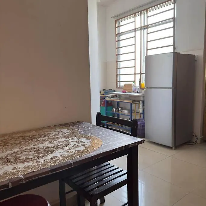 Coco House Ua Homestay Sepanggar Kota Kinabalu 0*,